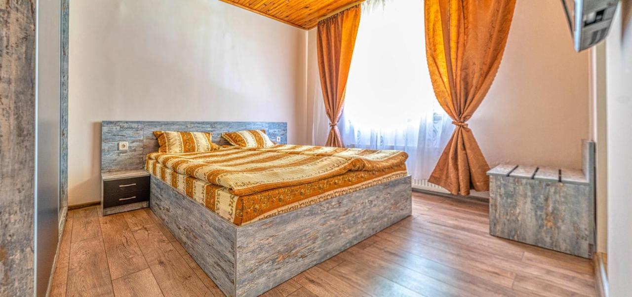 Крушун - Единствена На Метри От Водопадите, Krushun - The Only Stay Just Meters From The Waterfalls กรูชูนา ภายนอก รูปภาพ