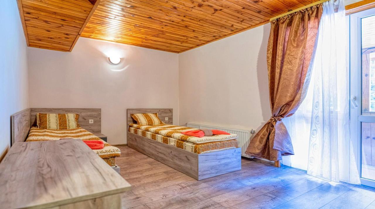 Крушун - Единствена На Метри От Водопадите, Krushun - The Only Stay Just Meters From The Waterfalls กรูชูนา ภายนอก รูปภาพ